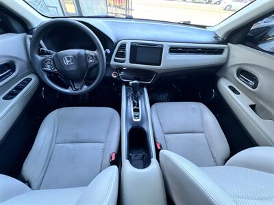 2018 Honda HR-V EX   - Photo 16 - Winnetka, CA 91306