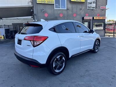 2018 Honda HR-V EX   - Photo 4 - Winnetka, CA 91306