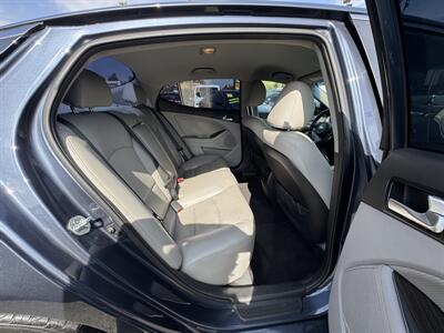 2015 Kia Optima EX   - Photo 20 - Winnetka, CA 91306