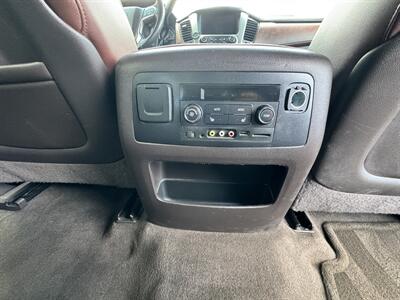 2016 Chevrolet Suburban LTZ - Photo 21 - Winnetka, CA 91306
