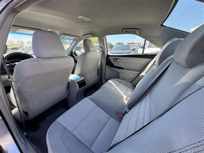2016 Toyota Camry LE   - Photo 13 - Winnetka, CA 91306
