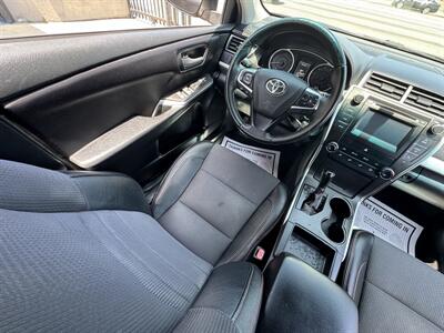 2017 Toyota Camry SE   - Photo 17 - Winnetka, CA 91306