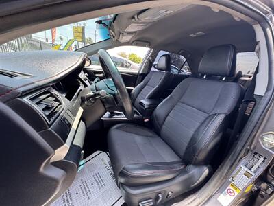 2017 Toyota Camry SE   - Photo 19 - Winnetka, CA 91306