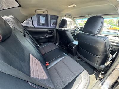 2017 Toyota Camry SE   - Photo 10 - Winnetka, CA 91306