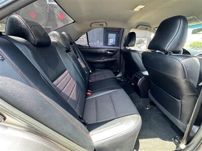 2017 Toyota Camry SE   - Photo 12 - Winnetka, CA 91306