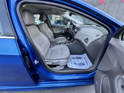 2017 Chevrolet Cruze Premier Auto - Photo 26 - Winnetka, CA 91306