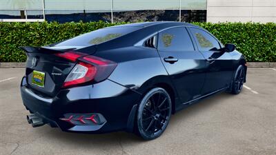 2019 Honda Civic Sport - Photo 5 - Winnetka, CA 91306