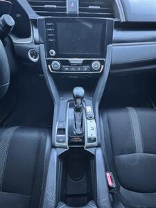 2019 Honda Civic Sport - Photo 13 - Winnetka, CA 91306