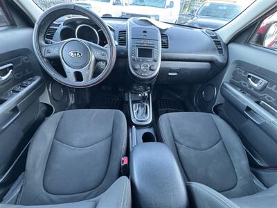 2012 Kia Soul PLUS - Photo 10 - Winnetka, CA 91306