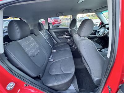 2012 Kia Soul PLUS - Photo 16 - Winnetka, CA 91306