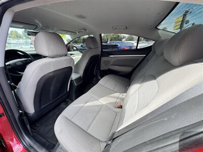 2019 Hyundai ELANTRA SEL - Photo 24 - Winnetka, CA 91306