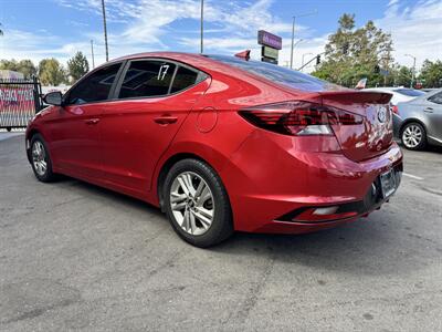 2019 Hyundai ELANTRA SEL - Photo 14 - Winnetka, CA 91306