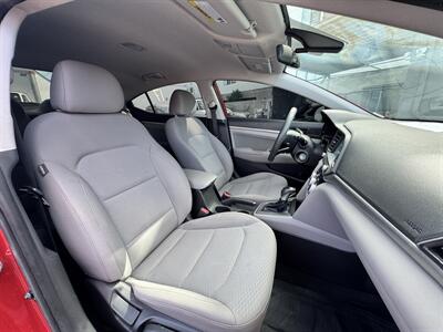 2019 Hyundai ELANTRA SEL - Photo 46 - Winnetka, CA 91306