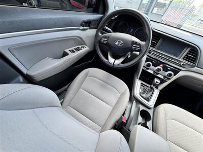 2019 Hyundai ELANTRA SEL - Photo 29 - Winnetka, CA 91306