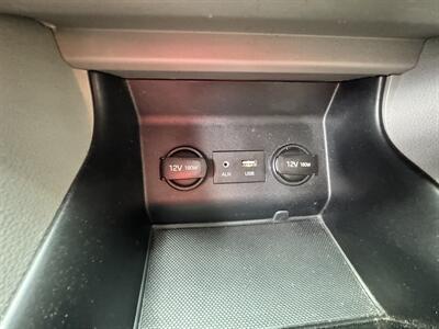 2019 Hyundai ELANTRA SEL - Photo 53 - Winnetka, CA 91306