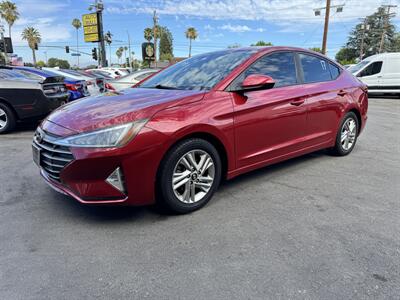2019 Hyundai ELANTRA SEL - Photo 1 - Winnetka, CA 91306