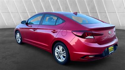 2019 Hyundai ELANTRA SEL   - Photo 5 - Winnetka, CA 91306