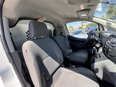 2018 Nissan NV200 S   - Photo 17 - Winnetka, CA 91306
