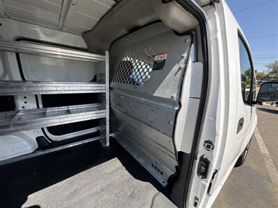 2018 Nissan NV200 S   - Photo 14 - Winnetka, CA 91306