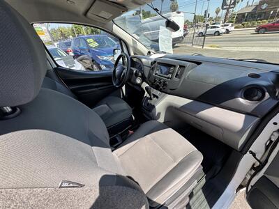 2018 Nissan NV200 S   - Photo 16 - Winnetka, CA 91306