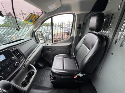 2020 Ford Transit 150  TODOS CALIFICAN , NO IMPORTA SU CREDITO - Photo 10 - Winnetka, CA 91306