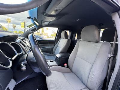 2014 Toyota Tacoma PreRunner   - Photo 10 - Winnetka, CA 91306