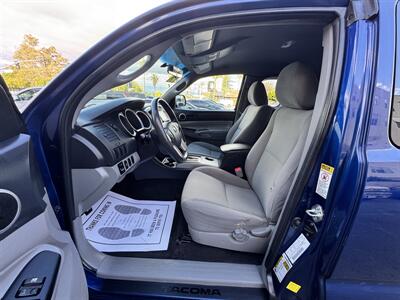 2014 Toyota Tacoma PreRunner   - Photo 11 - Winnetka, CA 91306