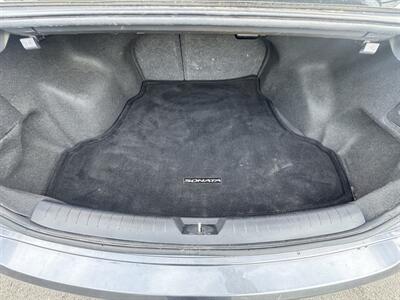 2019 Hyundai SONATA SE   - Photo 12 - Winnetka, CA 91306