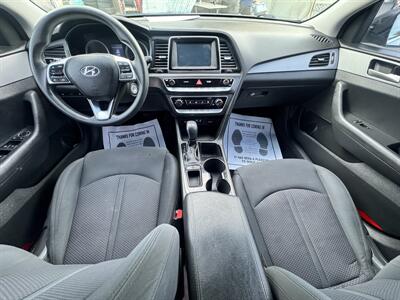 2019 Hyundai SONATA SE   - Photo 19 - Winnetka, CA 91306