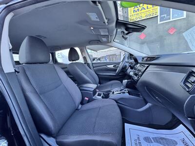 2021 Nissan Rogue Sport S - Photo 20 - Winnetka, CA 91306