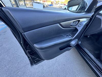 2021 Nissan Rogue Sport S - Photo 8 - Winnetka, CA 91306