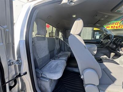 2011 Toyota Tacoma PreRunner V6  Pregunte X Antonio 818 288 3783 - Photo 6 - Winnetka, CA 91306