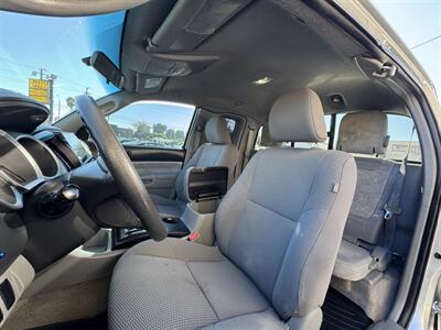 2011 Toyota Tacoma PreRunner V6  Pregunte X Antonio 818 288 3783 - Photo 5 - Winnetka, CA 91306