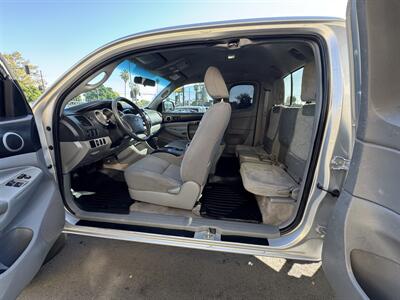 2011 Toyota Tacoma PreRunner V6  Pregunte X Antonio 818 288 3783 - Photo 4 - Winnetka, CA 91306