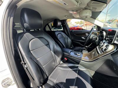 2017 Mercedes-Benz C 300   - Photo 11 - Winnetka, CA 91306