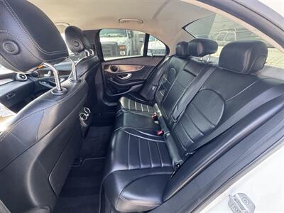 2017 Mercedes-Benz C 300   - Photo 23 - Winnetka, CA 91306