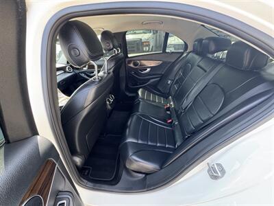 2017 Mercedes-Benz C 300   - Photo 22 - Winnetka, CA 91306