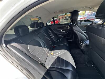 2017 Mercedes-Benz C 300   - Photo 15 - Winnetka, CA 91306