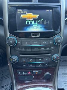 2013 Chevrolet Malibu LT   - Photo 12 - Winnetka, CA 91306