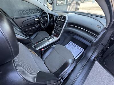 2013 Chevrolet Malibu LT   - Photo 6 - Winnetka, CA 91306