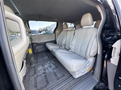 2012 Toyota Sienna XLE 8-Passenger  up to 30 days for your down payment O.A.C - Photo 29 - Winnetka, CA 91306