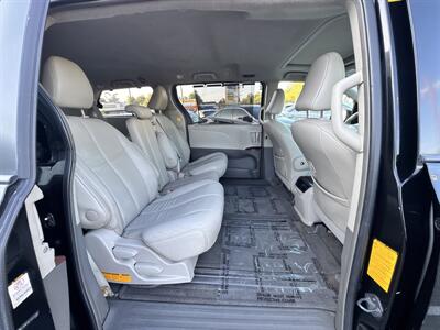 2012 Toyota Sienna XLE 8-Passenger  up to 30 days for your down payment O.A.C - Photo 19 - Winnetka, CA 91306