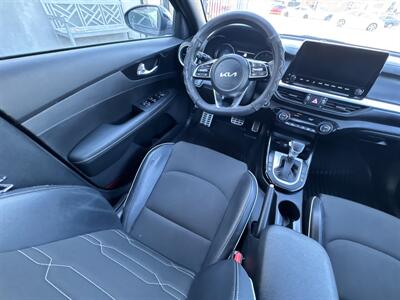 2023 Kia Forte GT-Line - Photo 16 - Winnetka, CA 91306