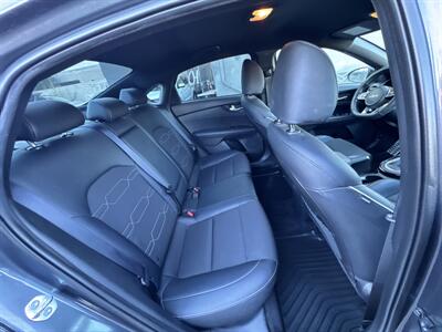 2023 Kia Forte GT-Line - Photo 19 - Winnetka, CA 91306