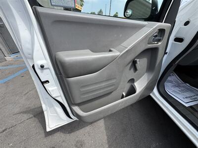2016 Nissan Frontier S  Antonio (818) 288-3783 - Photo 6 - Winnetka, CA 91306