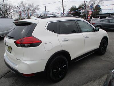 2017 Nissan Rogue SV   - Photo 7 - Edison, NJ 08817