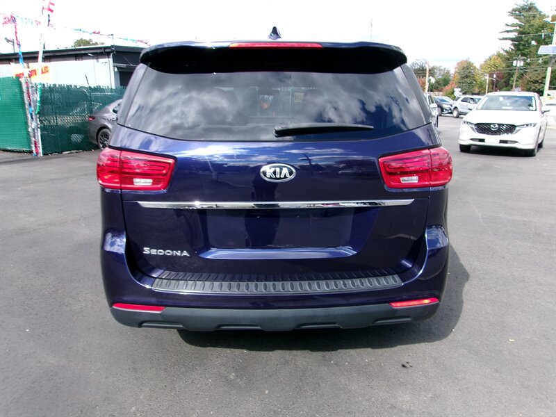 2021 Kia Sedona LX   - Photo 9 - Edison, NJ 08817