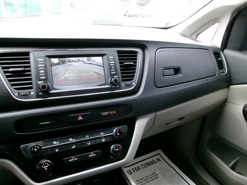 2021 Kia Sedona LX   - Photo 18 - Edison, NJ 08817