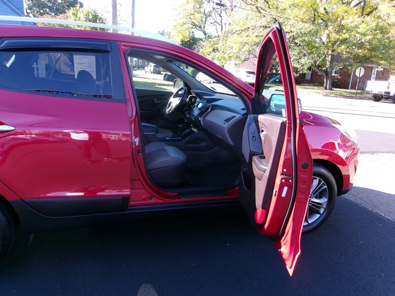 2015 Hyundai TUCSON SE   - Photo 14 - Edison, NJ 08817