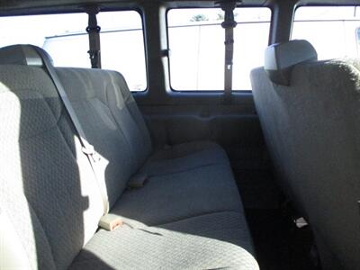 2011 Chevrolet Express Passenger LT 3500   - Photo 8 - Edison, NJ 08817